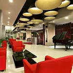 Atria Hotel Gading Serpong