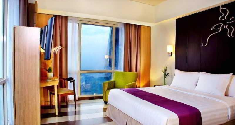 Hotel Atria Gading Serpong